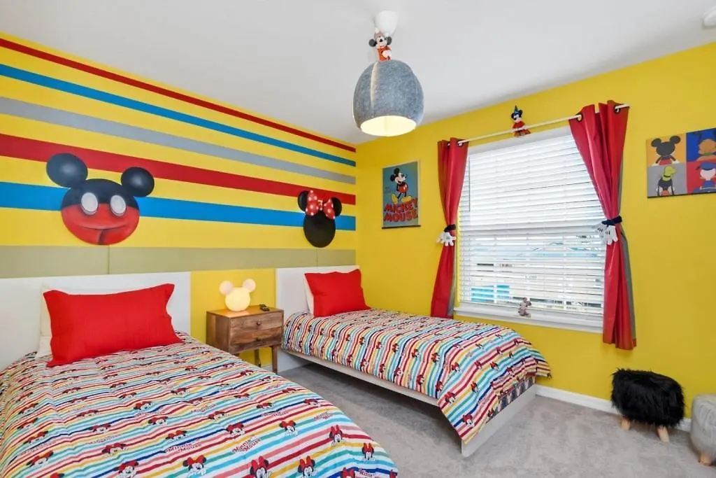 5 Bed Townhome! Townhouse Davenport 0*,  United States