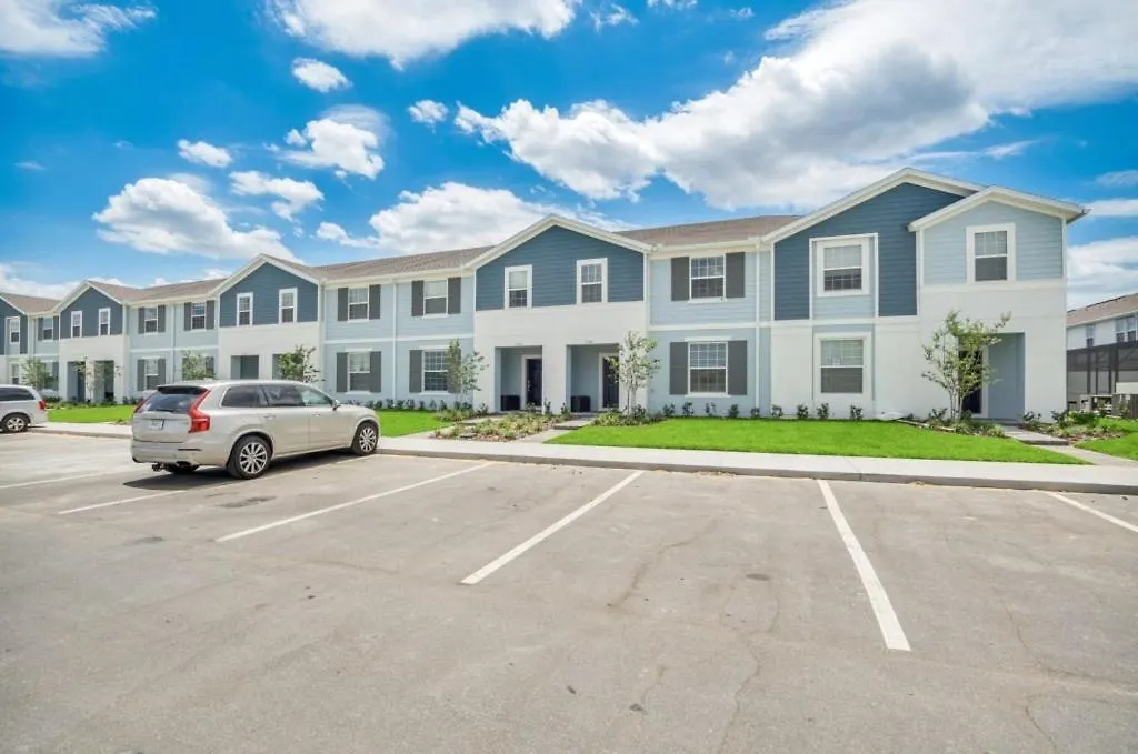 Holiday home 5 Bed Townhome! Townhouse Davenport